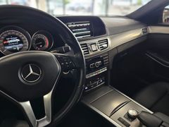 Fahrzeugabbildung Mercedes-Benz E 200 Lim. BlueTec ( COMAND/ SHZ/ LED/ PDC/ NAVI