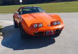 Corvette C3 Stingray Chevrolett Orange v8 Hardtop  - Corvette C3