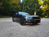 BMW 530i XDrive - BMW Premium Selection Ga... - BMW: Premium Selection