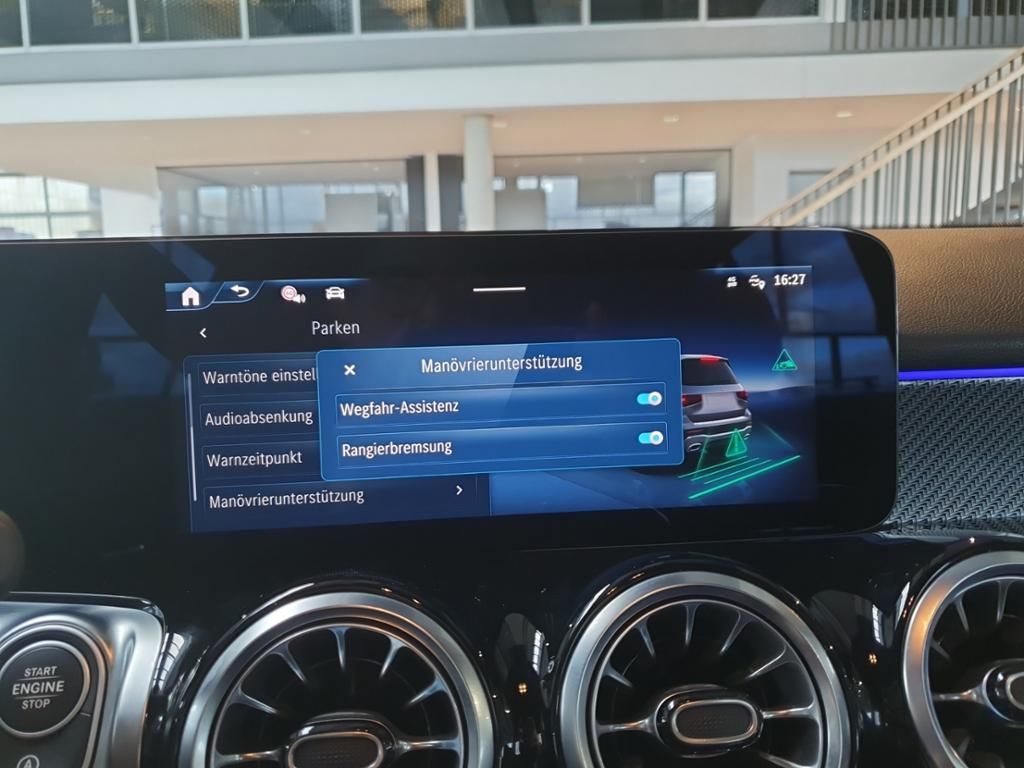 Fahrzeugabbildung Mercedes-Benz GLB 200 d AMG Line*NightPaket*Anhängevorrichtung