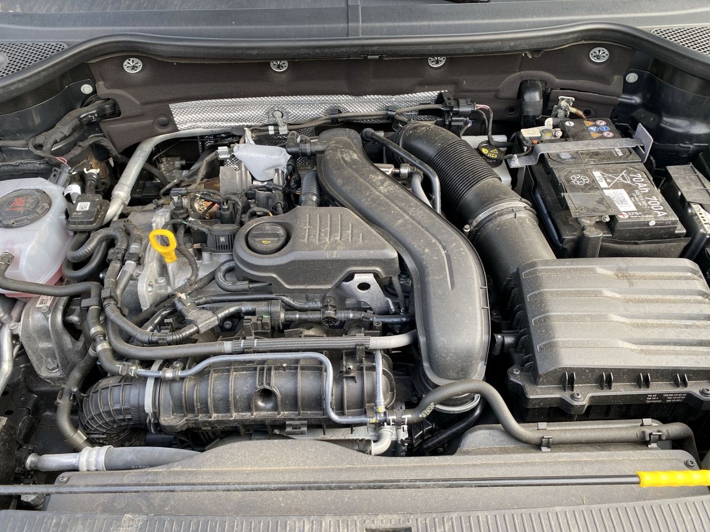 Fahrzeugabbildung CUPRA Ateca Basis AHK-klappbar Navi Digitales Cockpit