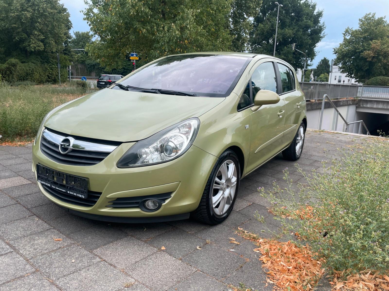 Opel Corsa D 1.4 Cosmo / Klima / Navi / TOP