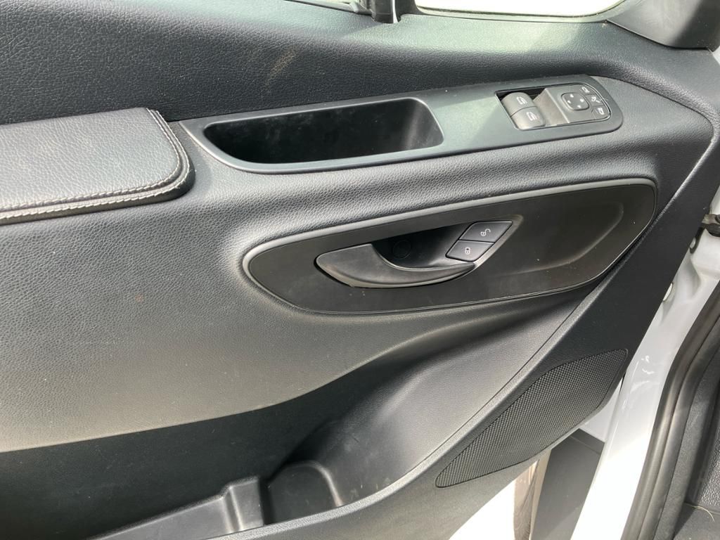 Fahrzeugabbildung Mercedes-Benz Sprinter 317 CDI KA Navi*LED*AHK