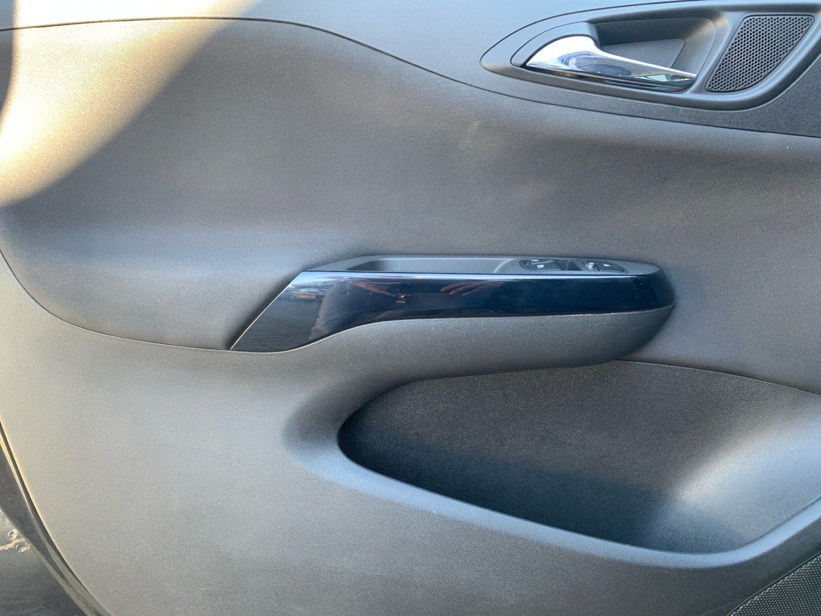 Fahrzeugabbildung Opel Corsa 1.4 Edition Allwetter