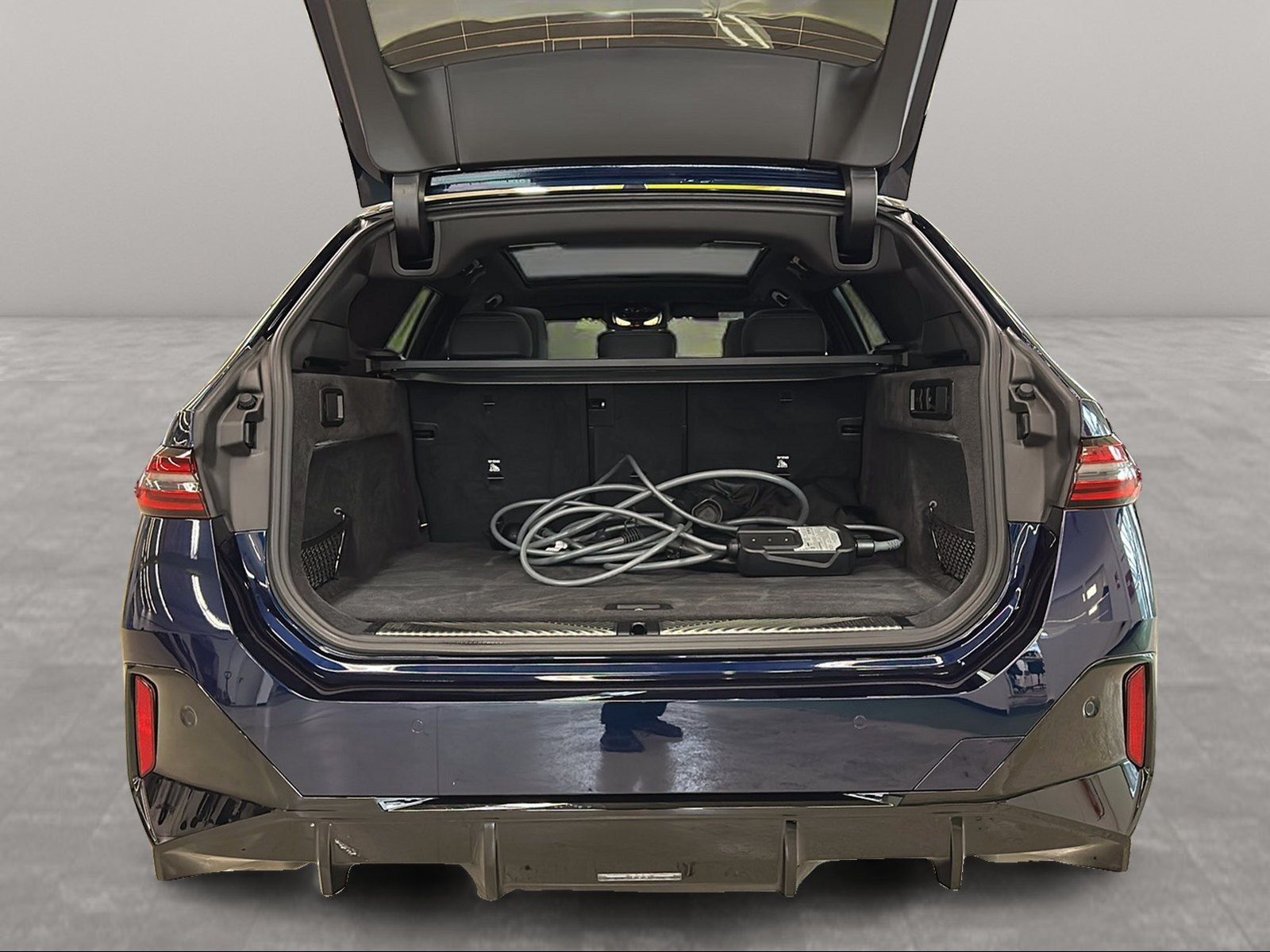 BMW i5 - Bild 19