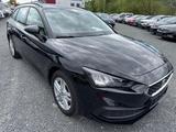 Seat Leon 2.0 TDI *REFERENCE*PDCHI*SHZ*TEMPOMAT*VOLL- - Seat Leon Reference mit Diesel-Antrieb
