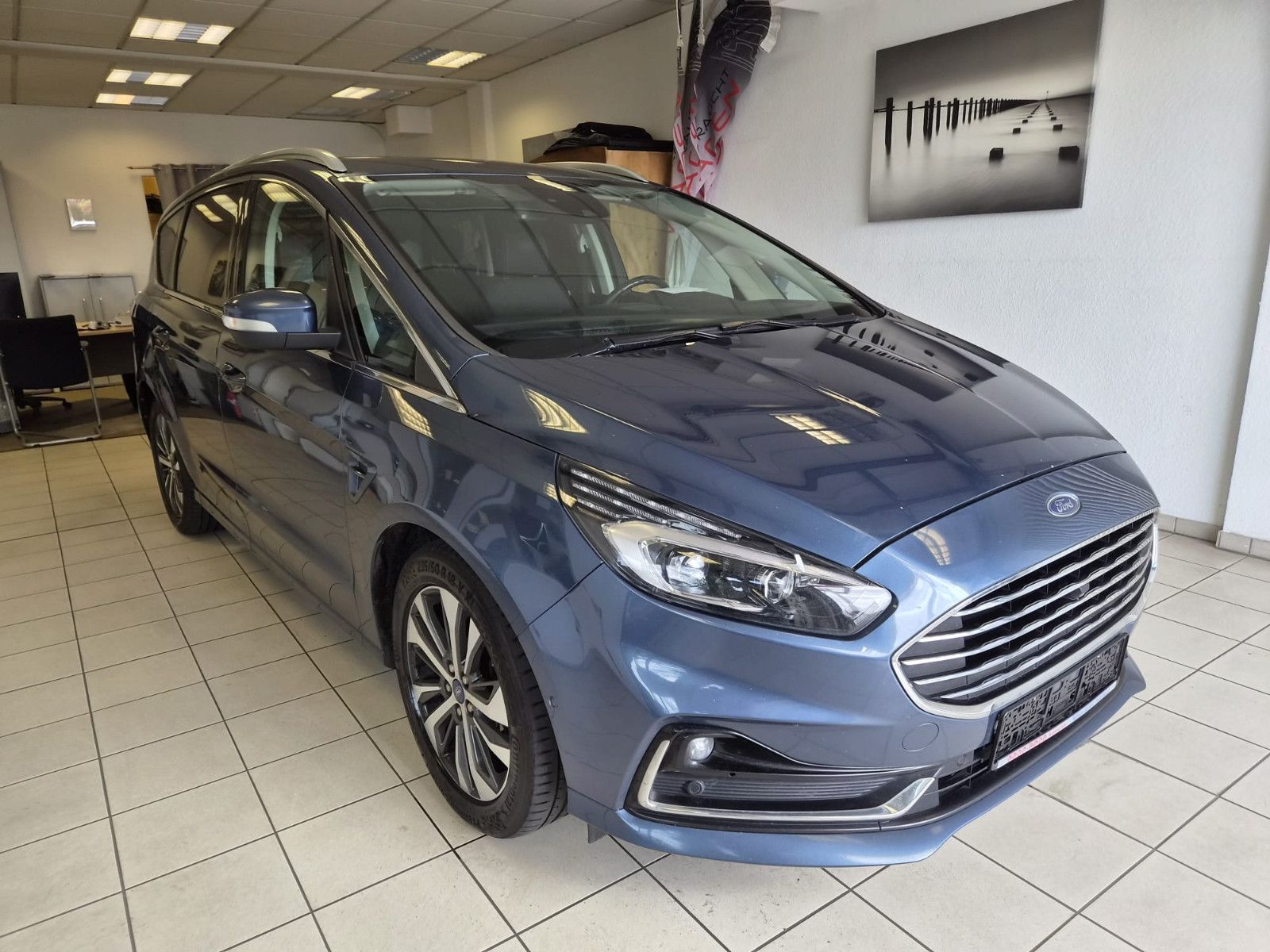 Fahrzeugabbildung Ford S-Max Titanium / 7 SITZE / SCHECKHEFT