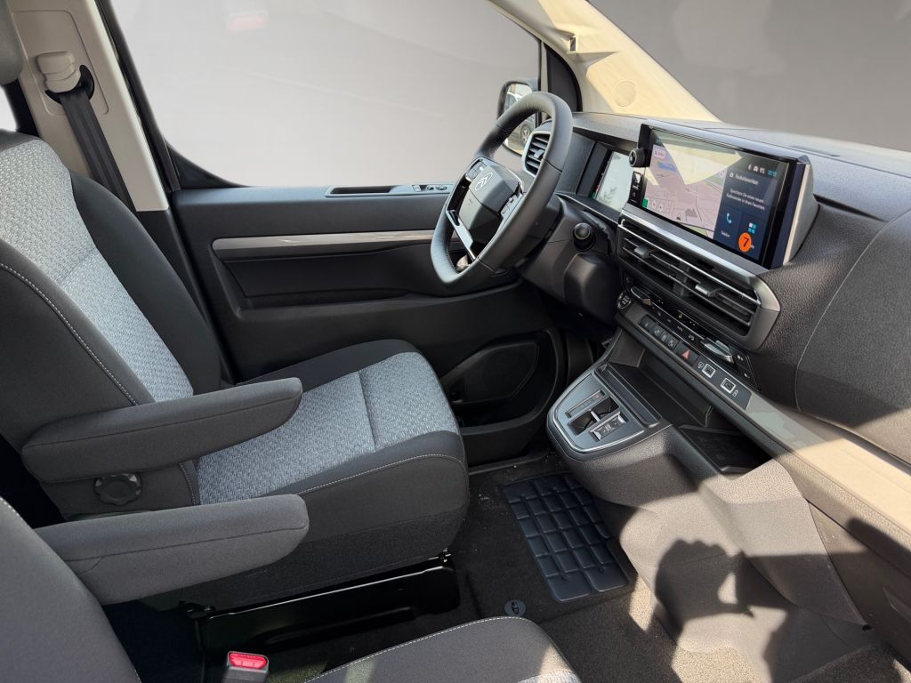 Fahrzeugabbildung Citroën Spacetourer M Diesel 180 Autm. Plus