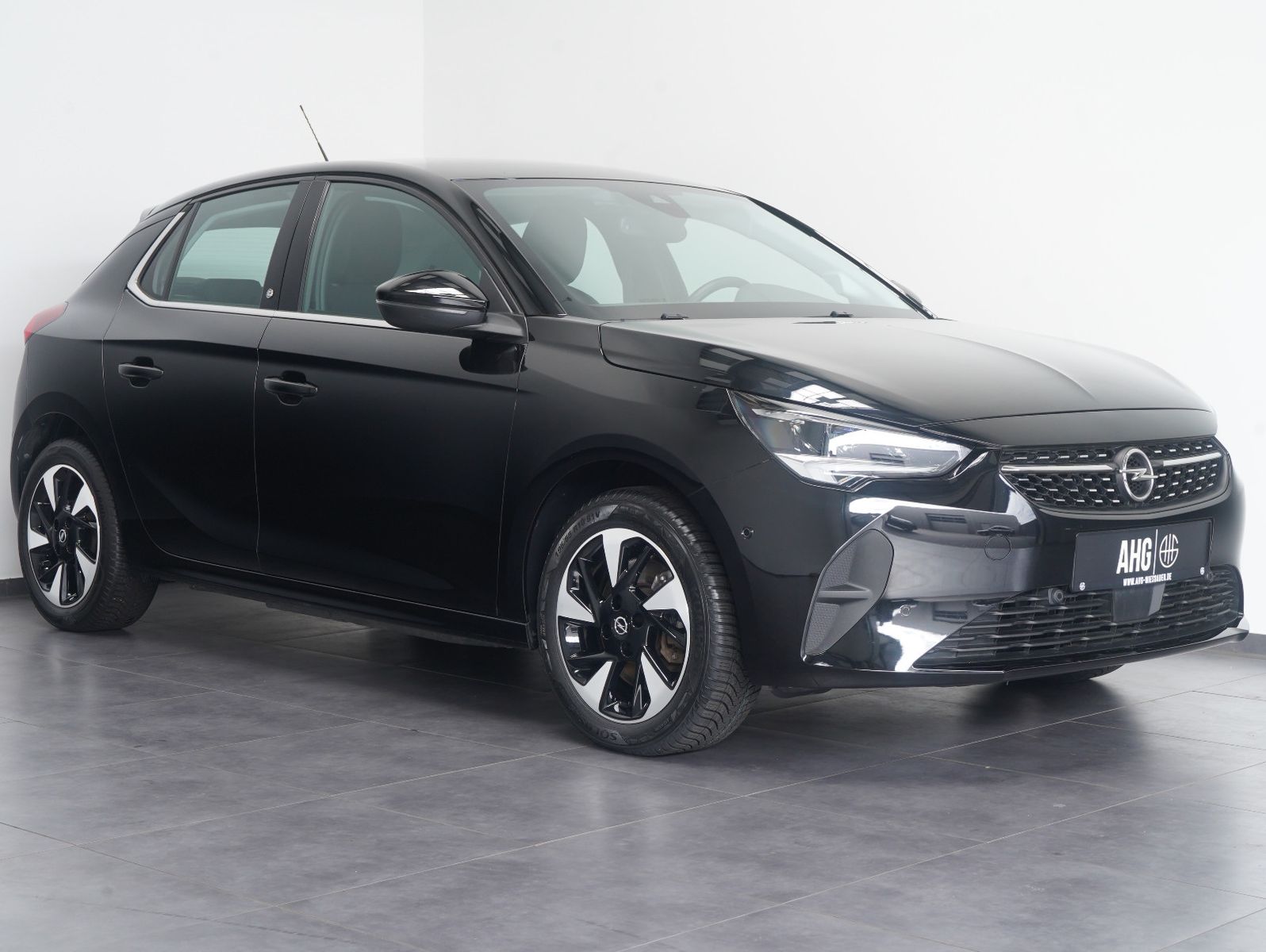 Fahrzeugabbildung Opel Corsa F e Elegance LED/NAVI/DAB/CARPLAY/SOH