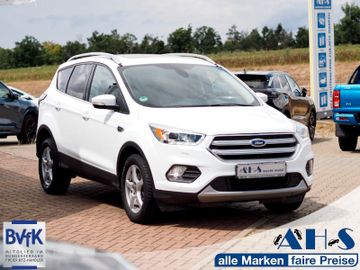 Fotografie Ford Kuga 2,0 TDCi Titanium Pano Bi-Xenon Parklenk