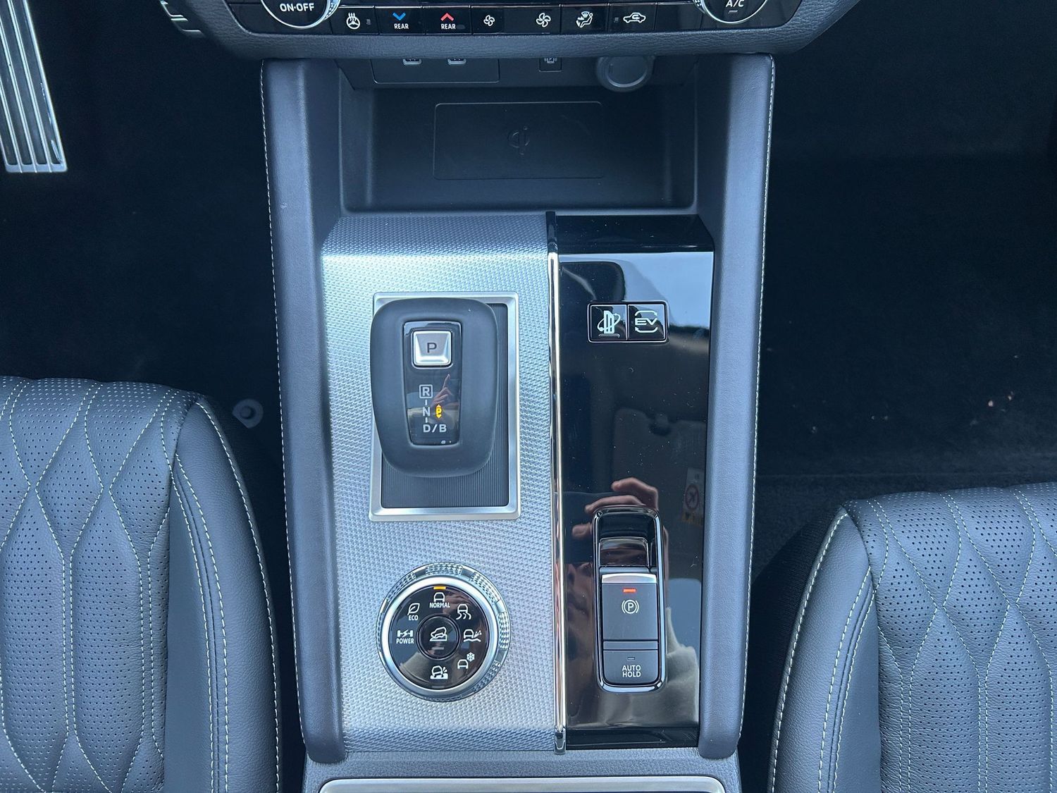 Mitsubishi Outlander - Bild 16