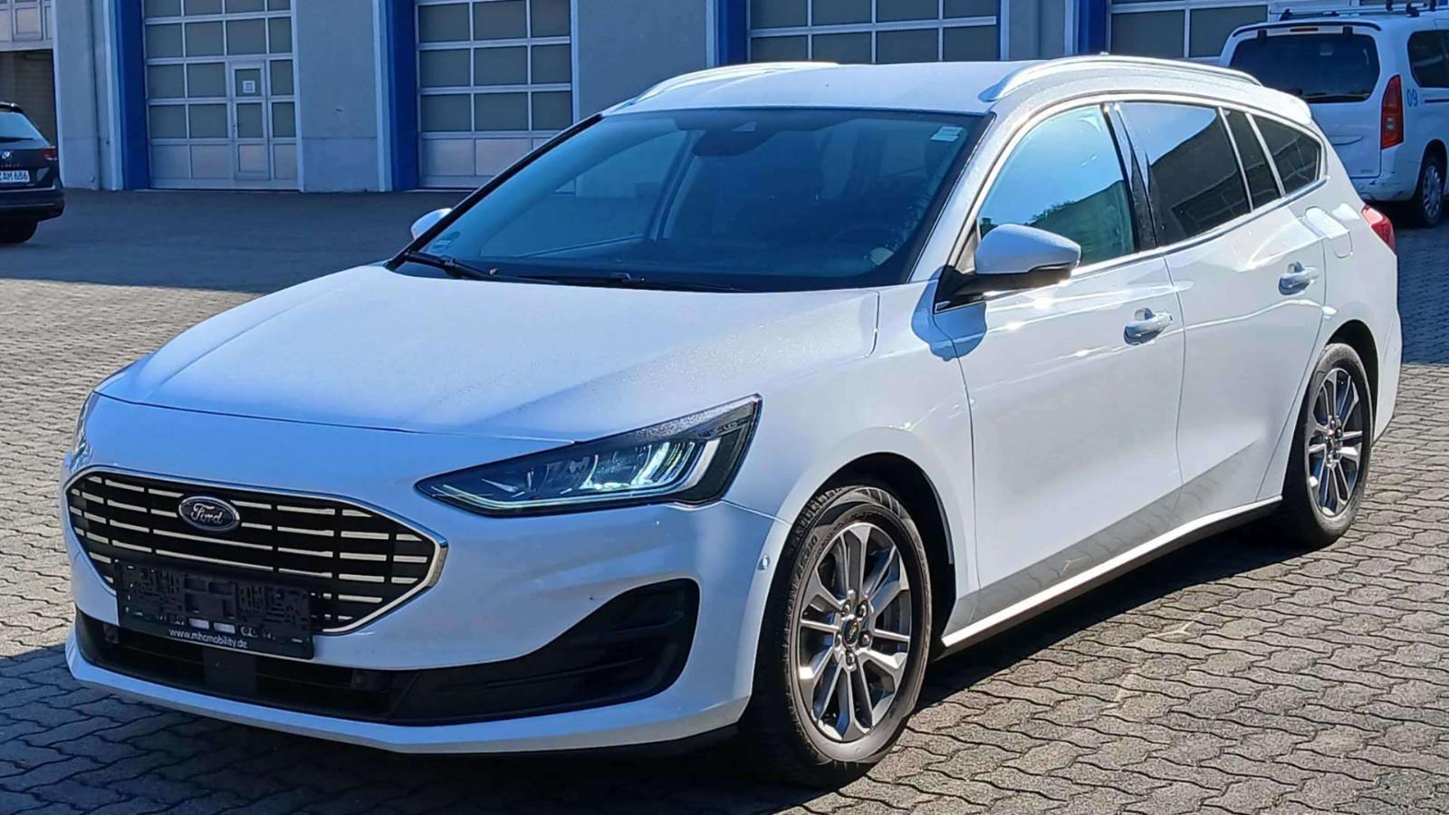 Ford 2024 - NUR 74.000 KM. AUTOMATIK KOMBI TITANIUM X