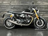Triumph SPEED TWIN 1200 RS SAPPHIRE BLACK - Angebote