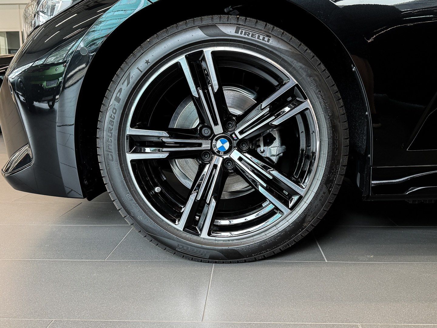 BMW 318 - Bild 4