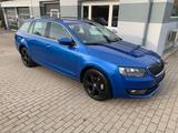 Skoda Octavia Combi Style 1,4 TSI Shzg Xen. PDC 100tkm - Skoda Octavia mit Benzin-Antrieb: Kombi, 1.4
