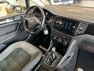 Volkswagen Golf Sportsvan VII Highline *LED*ACC*AHK*