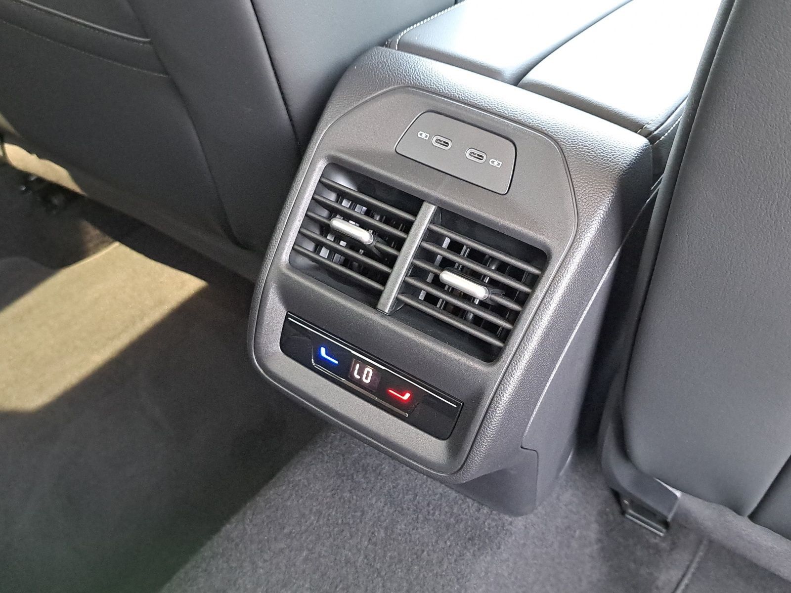 Volkswagen Passat Variant - Bild 20