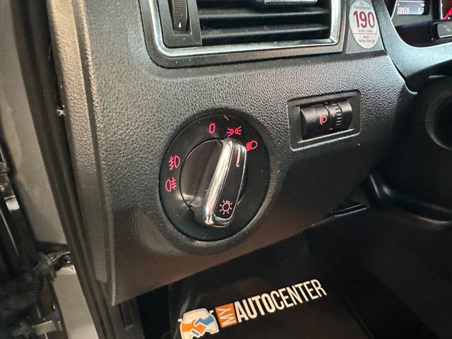 MYAUTOCENTER – Gebraucht- und Jahreswagen mit Werkstattservice in Pfaffenhofen Seat Toledo Reference *1. Hand*Klima*Radio*CD-Player*