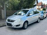 Opel Zafira B 1.6 Family 7 Sitzer - Opel Zafira Gebrauchtwagen in München