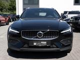 Volvo V60 Cross Country B4 D AWD Ultimate HUD ACC PANO - Volvo V60 Cross Country Ultimate mit Diesel-Antrieb