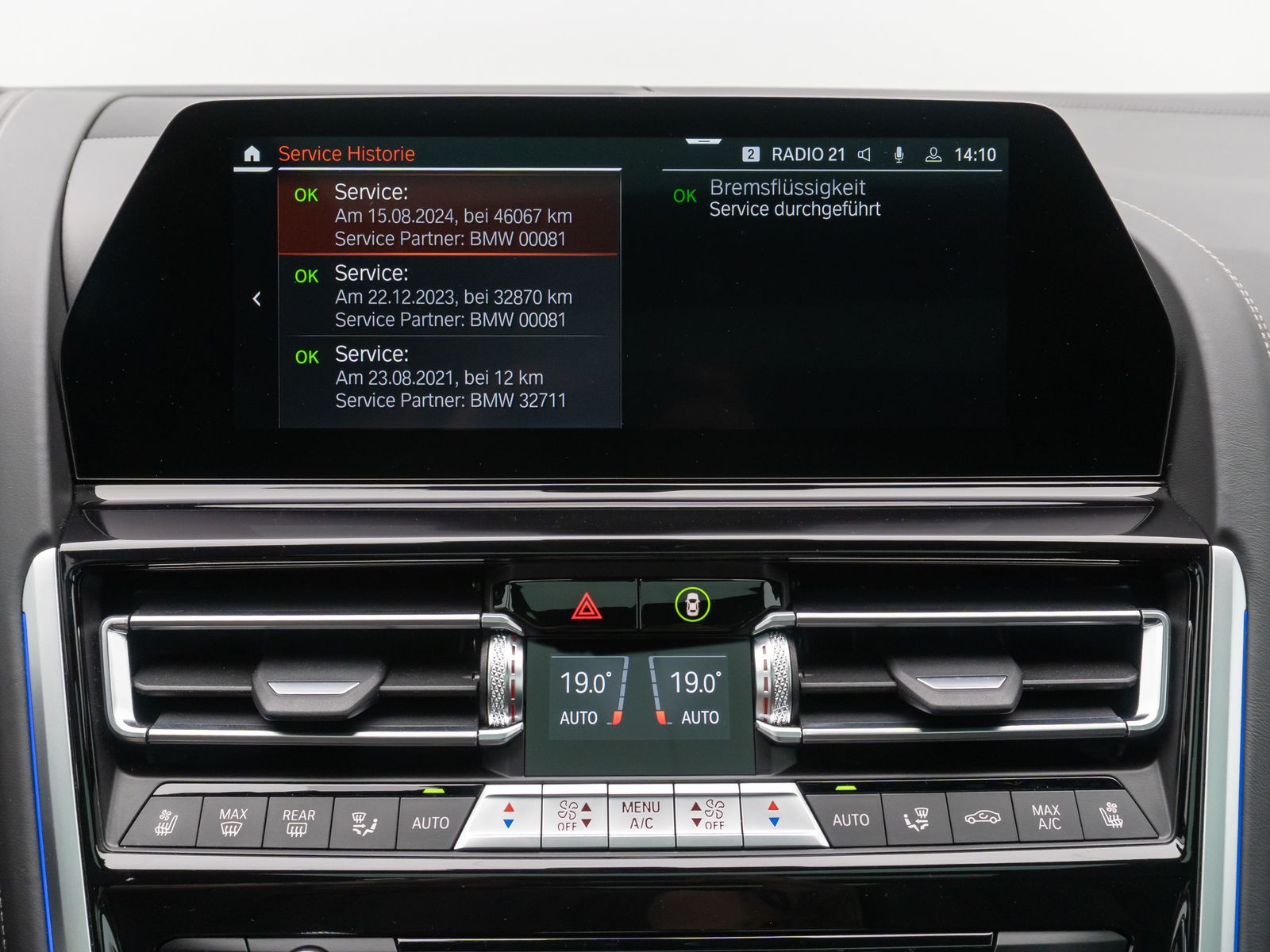 Fahrzeugabbildung BMW M850i xD GC 360°DAB Laser DisplKey SoftClose H/K