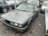 BMW E30 325i Cabrio Hardtop Klima - BMW 325 aus 1989: 325i
