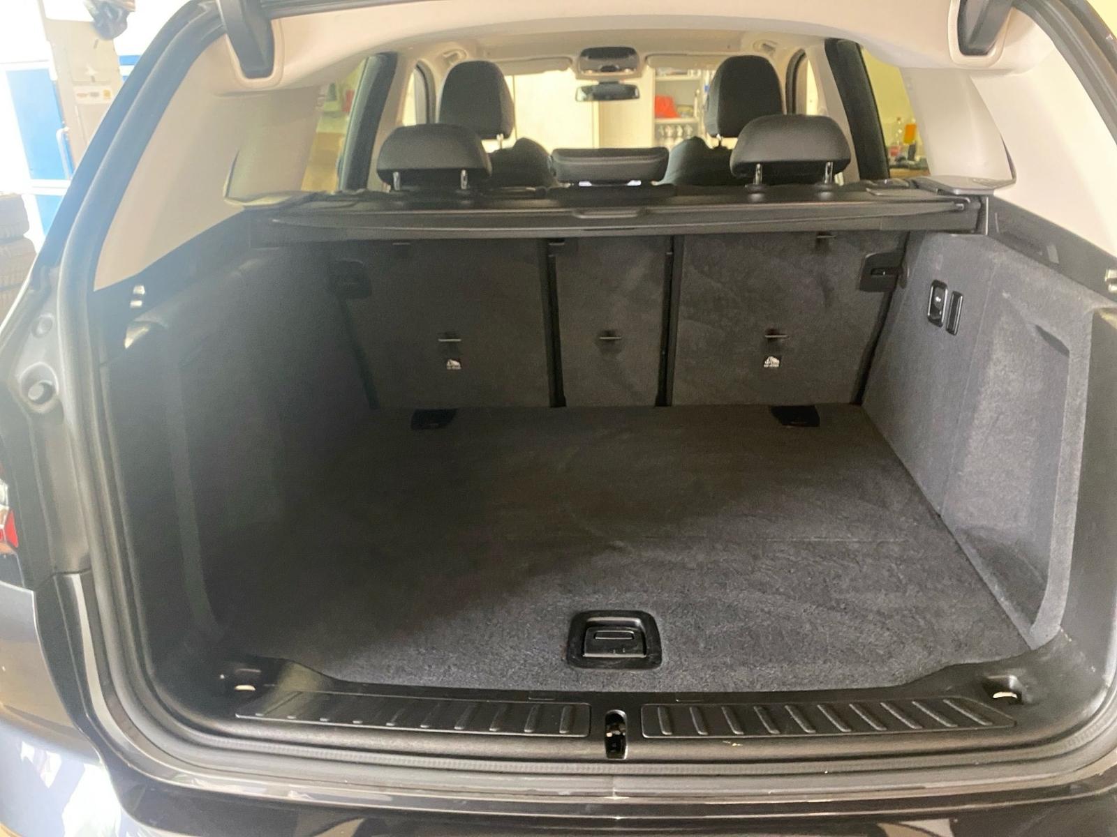 BMW X3 xDrive20i Navi AHK Head-Up Laser Kamera HiFi