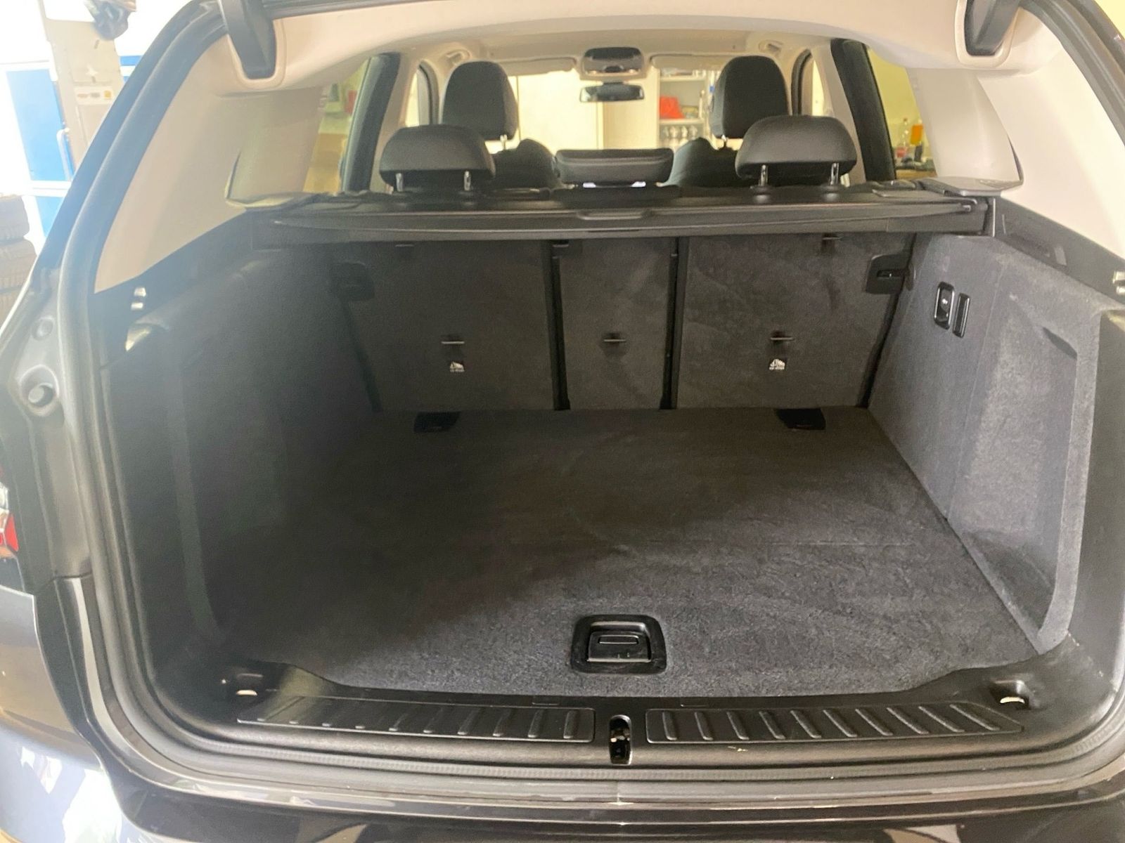 BMW X3 xDrive20i Navi AHK Head-Up Laser Kamera HiFi foto 12
