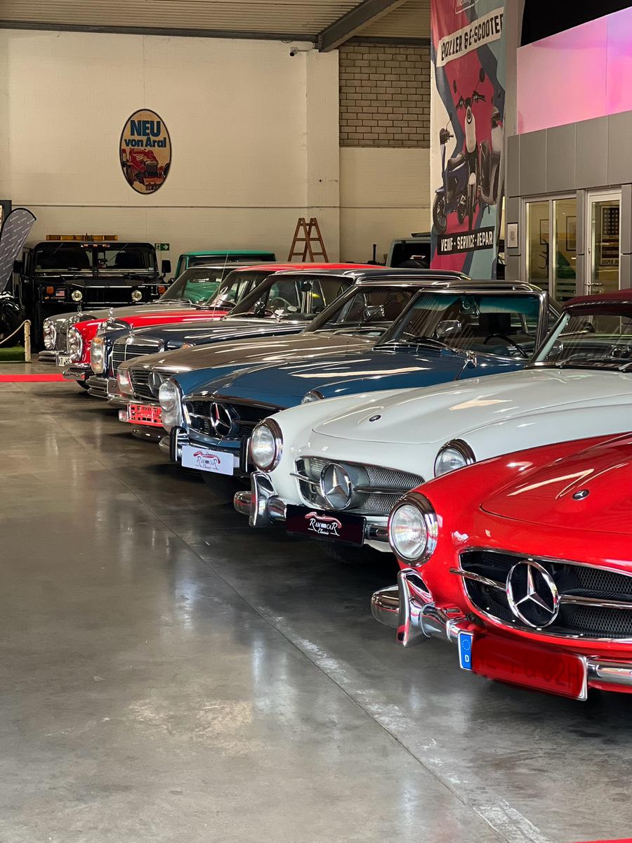 showroom-image-main