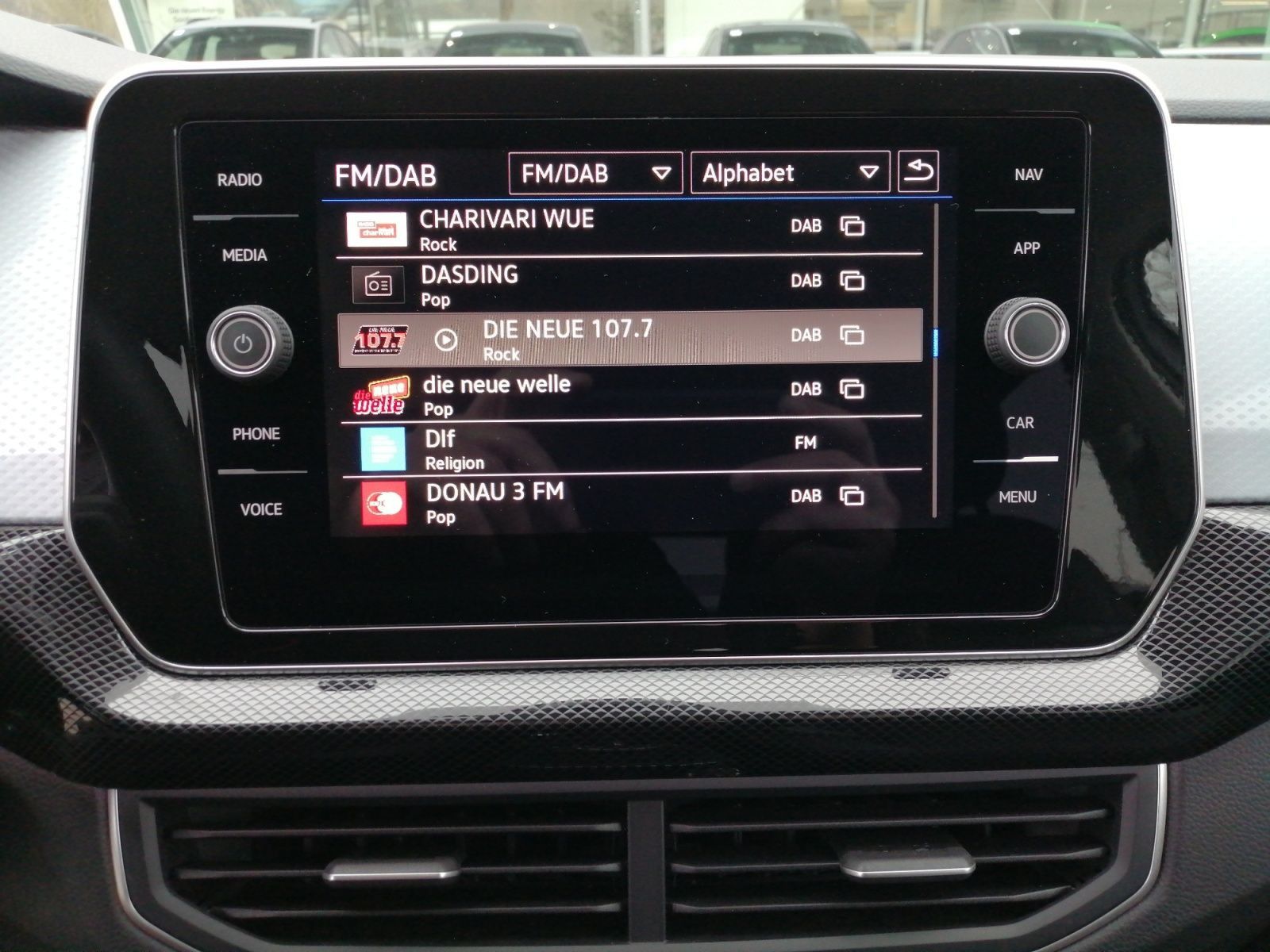 Volkswagen T-Cross - Bild 18