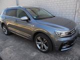 Volkswagen Tiguan II Allspace 2,0TDI DSG 4M R lin ext Highl - VW Tiguan Allspace Unfallwagen