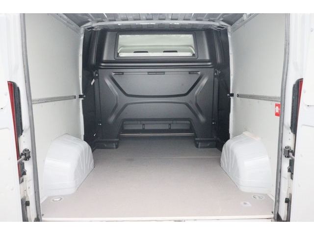 Fahrzeugabbildung Fiat Ducato Serie 8 Multicab 35 L2H1 AT NAVI KAMERA