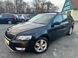 Skoda Octavia 1.2 TSI Combi/Klima/Tempo/Sitzhzg/HU neu - Skoda Octavia: Kombi, 1.2