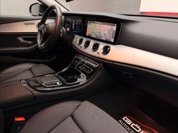 Mercedes E 300 - 12