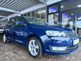 Skoda Rapid Spaceback 1,2Ltr Alu Pdc Klima Tüv NEU Eu6 - blaue Skoda Rapid