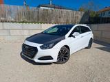 Hyundai i40 1.7 CRDi 104kW blue Style Aut.+NAVI+KAMERA+ - Hyundai i40 mit Diesel-Antrieb: Kombi, Automatik, 1.7