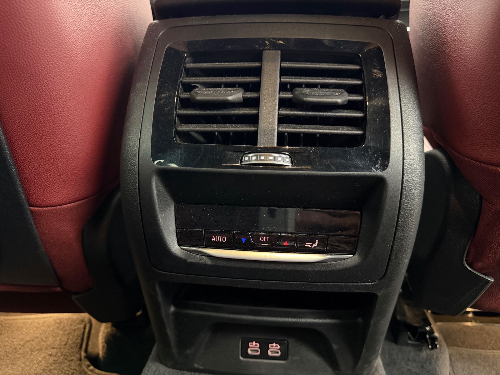 Fahrzeugabbildung BMW X3 xDrive 20i M Sport*LED*ROT*KAMERA*NAVI*SPORT