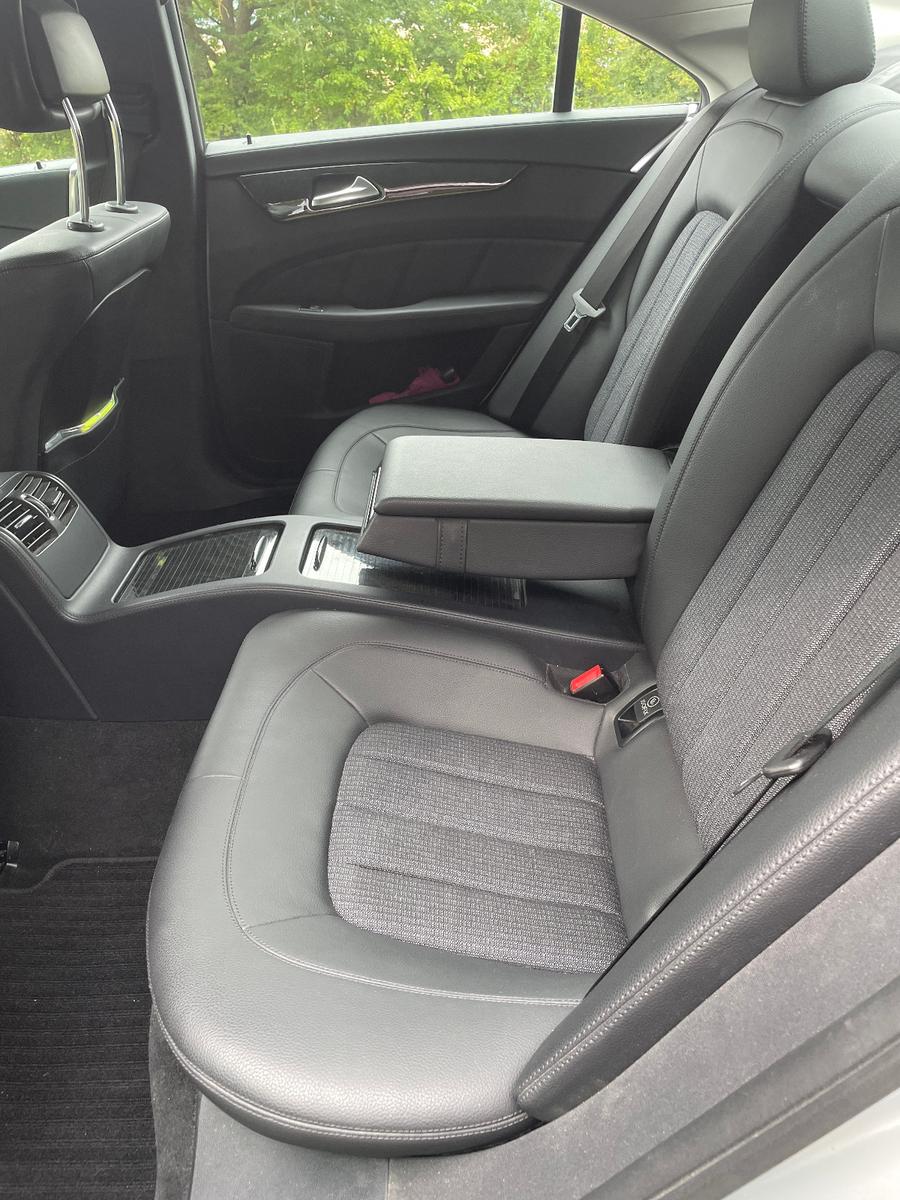 Mercedes-Benz CLS 220 d ,  2.Hand, Iridiumsilber, TÜV 02/2028