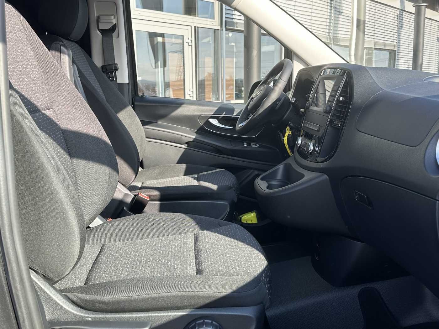 Fahrzeugabbildung Mercedes-Benz Vito 116 CDI 9G Klima AHK LED Audio40 Kamera