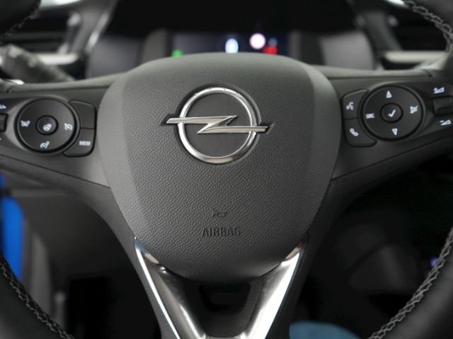 Corsa-e F EDITION 50kWh AT+RÜCKFAHRKAMERA+SITZ-/