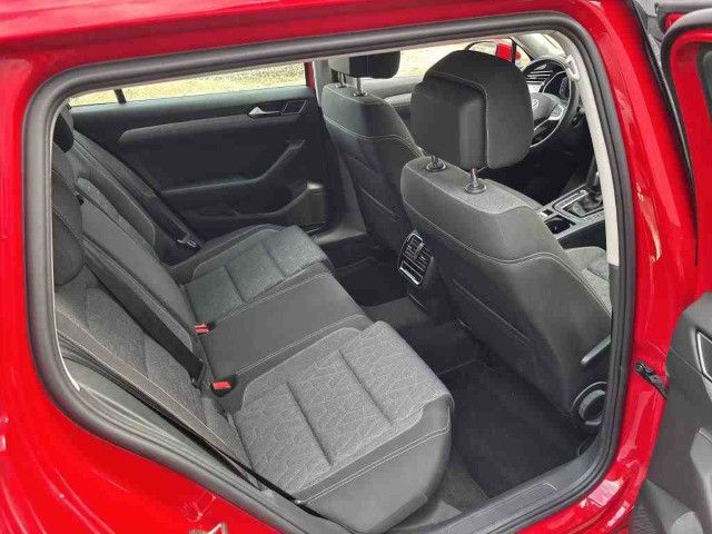 Volkswagen Passat Variant - Bild 12