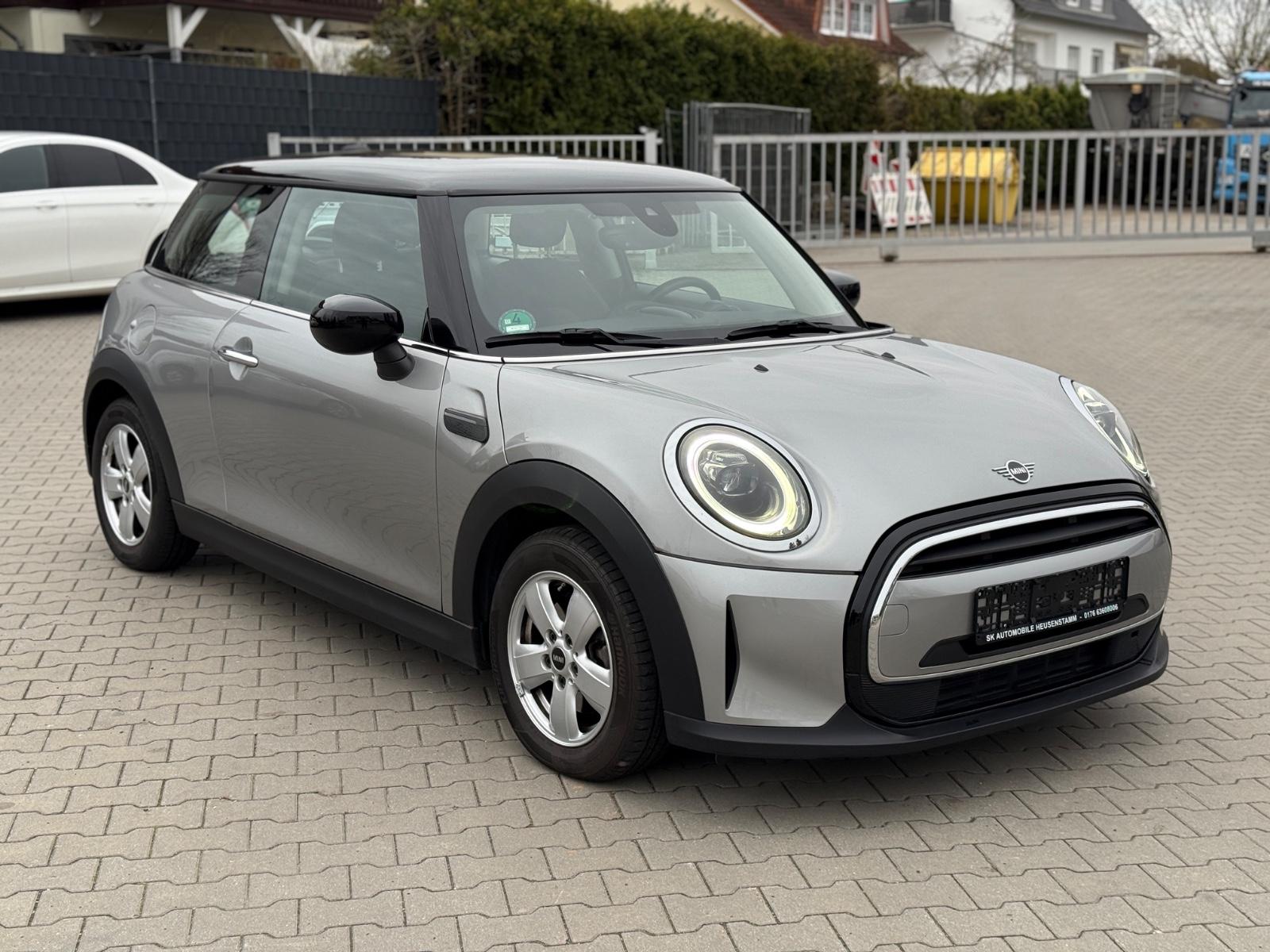 MINI COOPER*AUTOMATIK*CARPLAY*wenig KM*