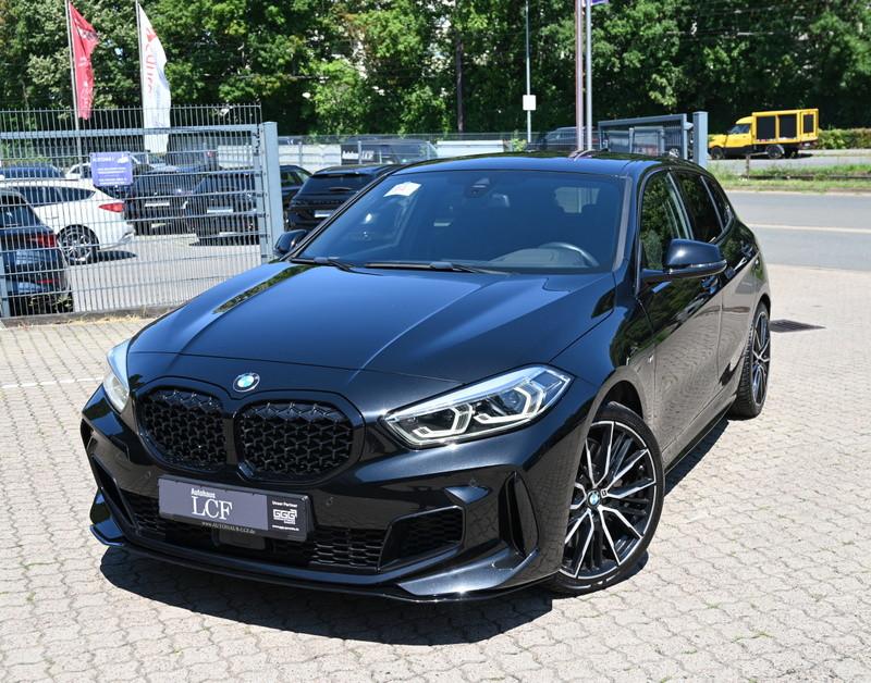 BMW M135 i xDrive Navi DAB PDC LED CarPlay Alcantara
