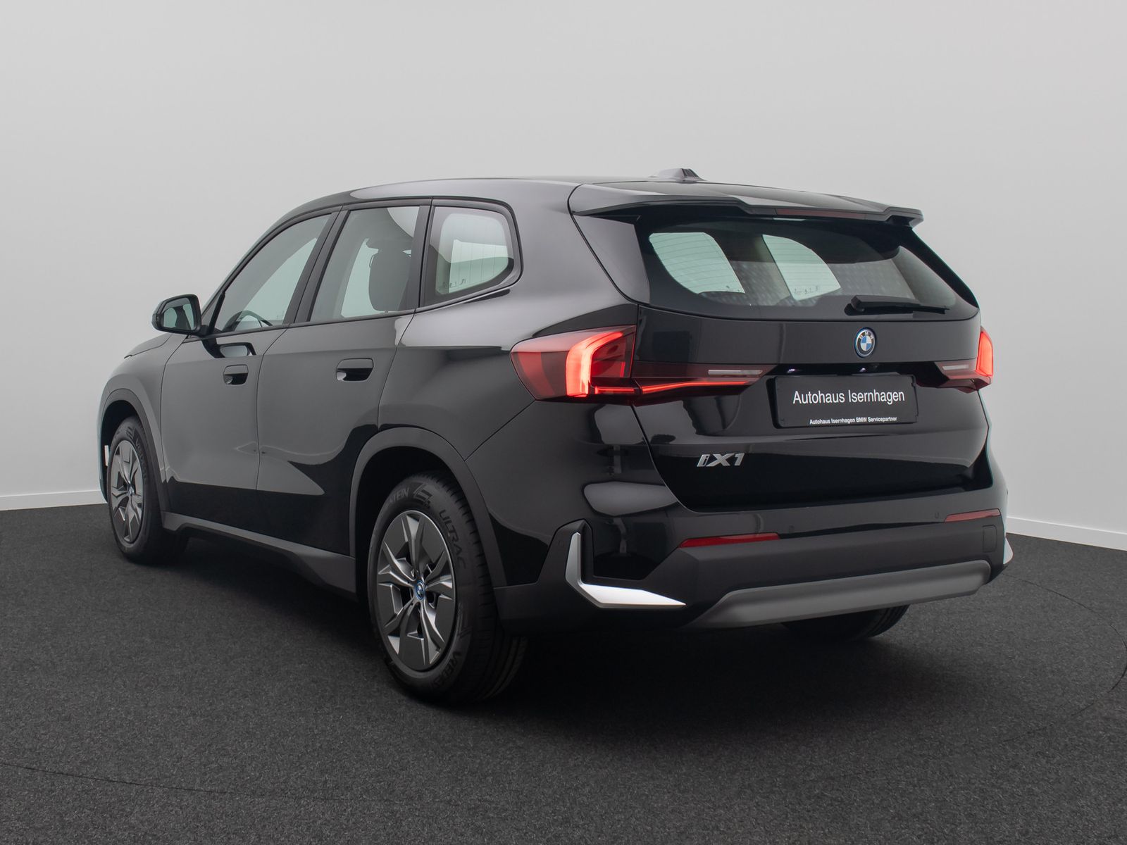 Fahrzeugabbildung BMW iX1 xD30 GeschwindigReg DAB Kamera LED Widscreen