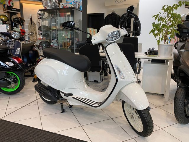 Vespa Sprint 50