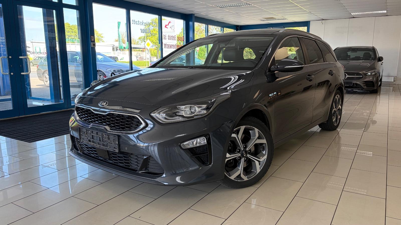 Kia Ceed Platinum Edition *PANO-LEDER-AUT*