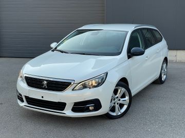 Peugeot 308 - 1