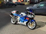 Suzuki GSX-R 750 SRAD top zustand! - SUZUKI SRAD