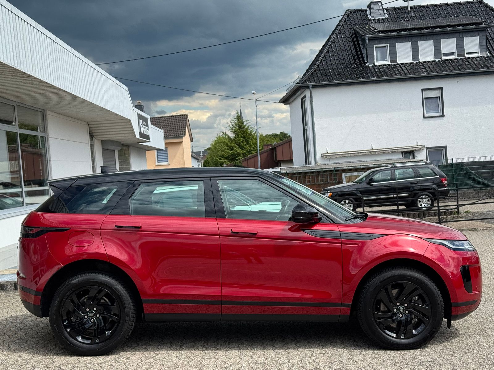 Fahrzeugabbildung Land Rover Range Rover Evoque S /KAMERA/CAR-PLAY/L-HEIZUNG
