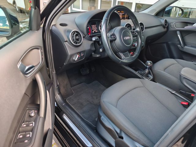 Audi A1 S-Line*S-Tronic-Autom*Bi-Xen*SHZ*PDC*